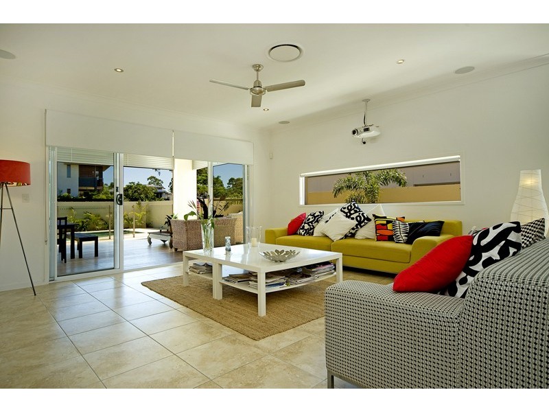 3016 Hillside Walk, Sanctuary Cove QLD 4212