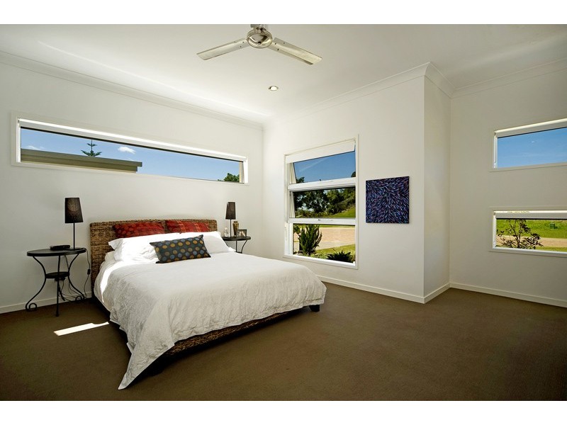 3016 Hillside Walk, Sanctuary Cove QLD 4212