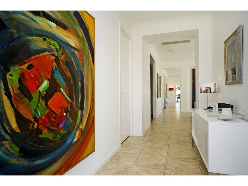 3016 Hillside Walk, Sanctuary Cove QLD 4212