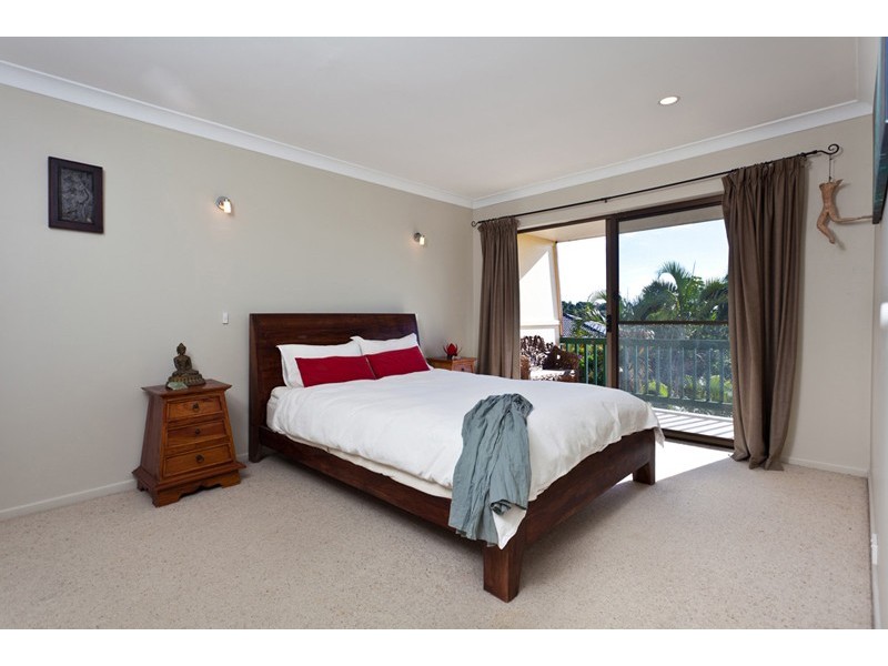 1/3 Nunyar Court, Ocean Shores NSW 2483