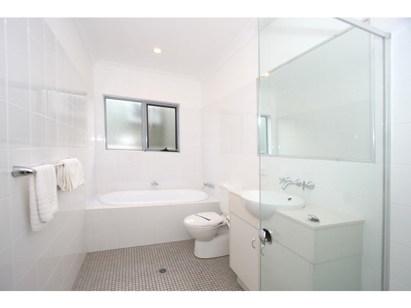 2/6 Bay Street, Angourie NSW 2464