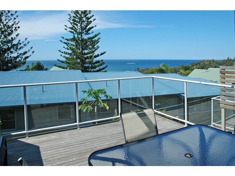 2/6 Bay Street, Angourie NSW 2464