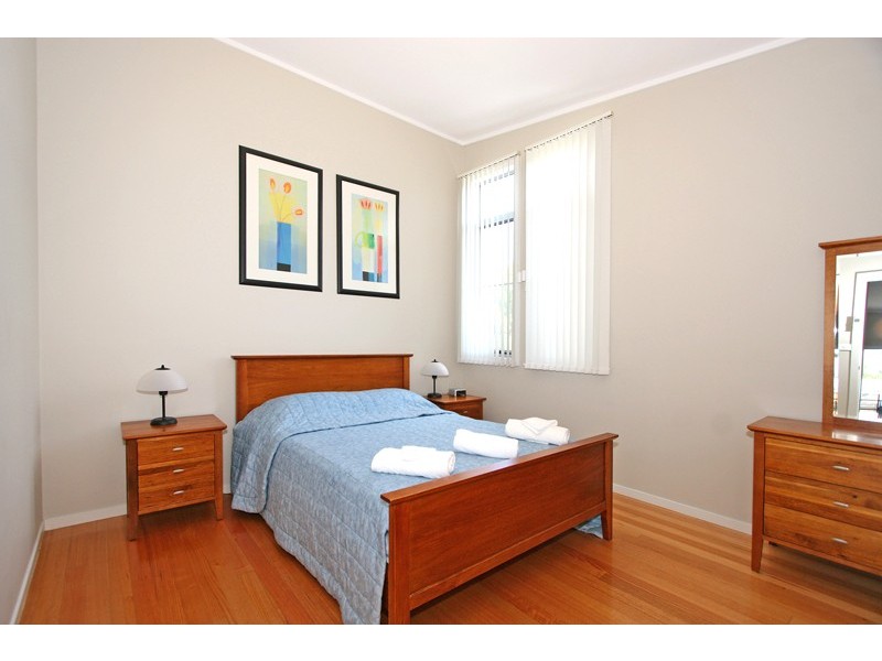 2/6 Bay Street, Angourie NSW 2464