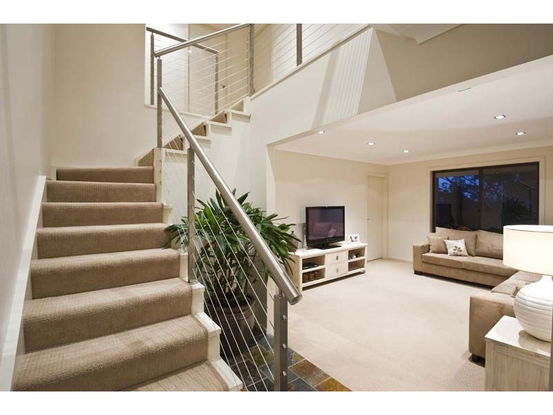 8 The Greenway, Elanora Heights NSW 2101
