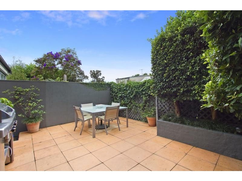 141 View Street, Annandale NSW 2038