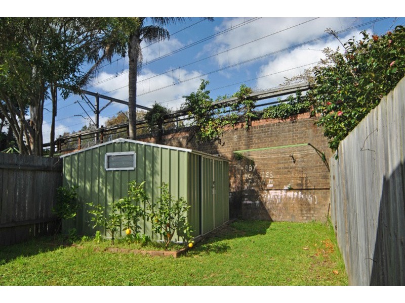 35 Searl Street, Petersham NSW 2049
