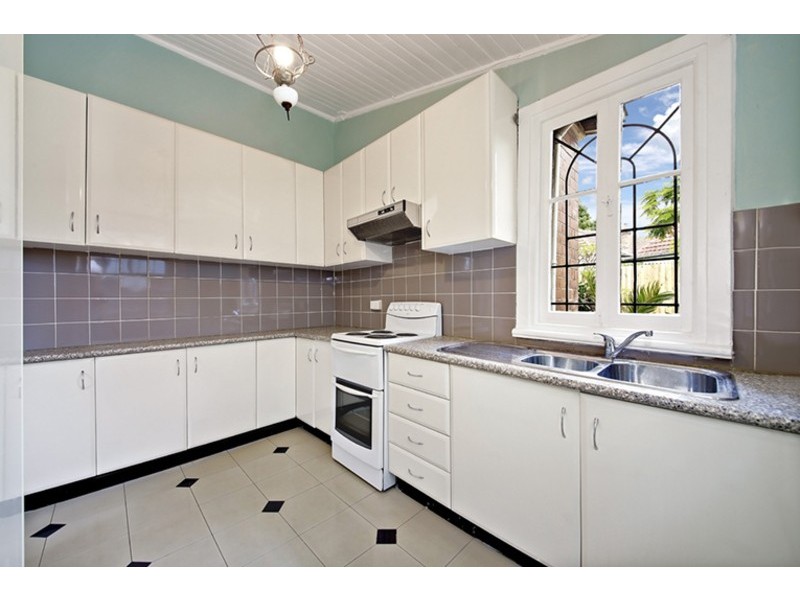 6 Hopetoun Street, Petersham NSW 2049