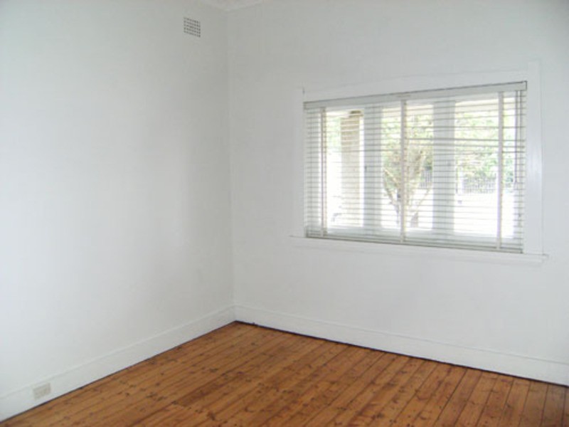 19 Cobden, Enfield NSW 2136