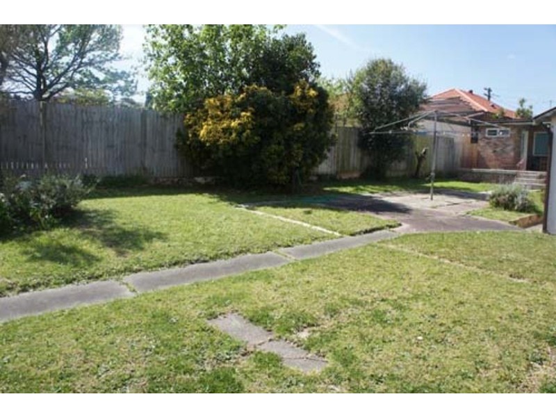 19 Cobden, Enfield NSW 2136