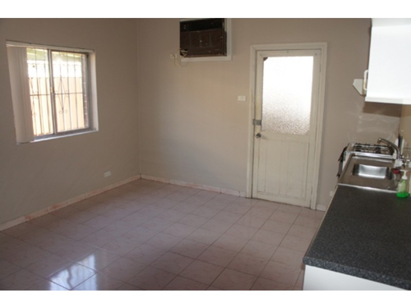 3/4 Irrara Street, Croydon NSW 2132