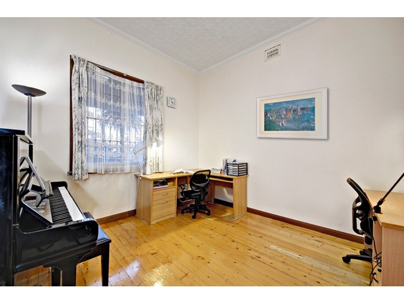 11 Thornley Street, Marrickville NSW 2204