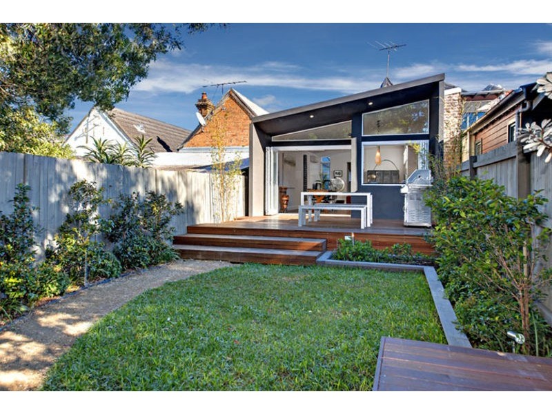 9 Allans Avenue, Petersham NSW 2049