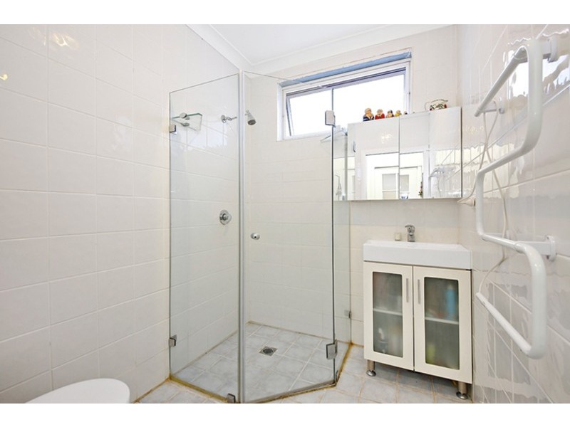 27 Canterbury Road, Canterbury NSW 2193