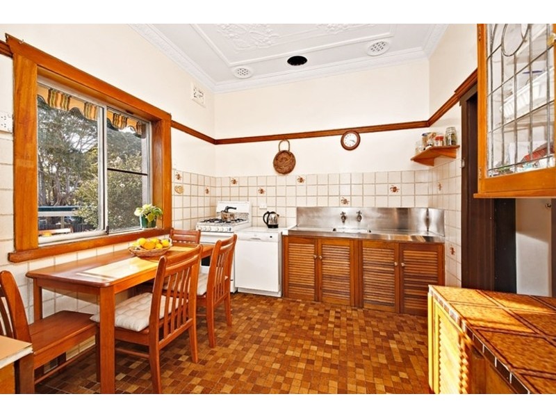 28 Ivanhoe Road, Croydon NSW 2132