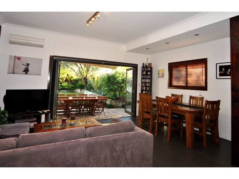 17 Moncur Street, Marrickville NSW 2204