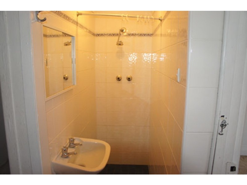 2/11 Arthur Street, Croydon NSW 2132