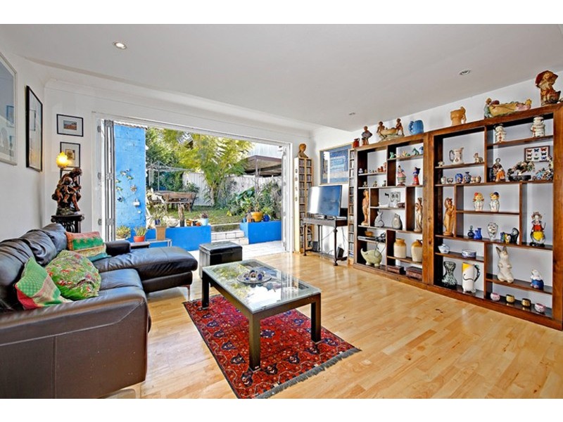 27 Canterbury Road, Canterbury NSW 2193