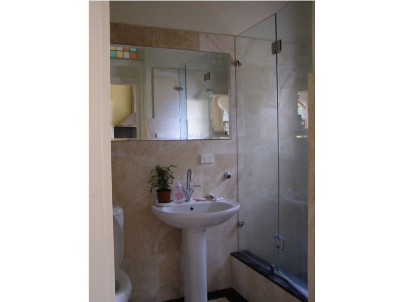 2/18 Liverpool Road, Croydon NSW 2132