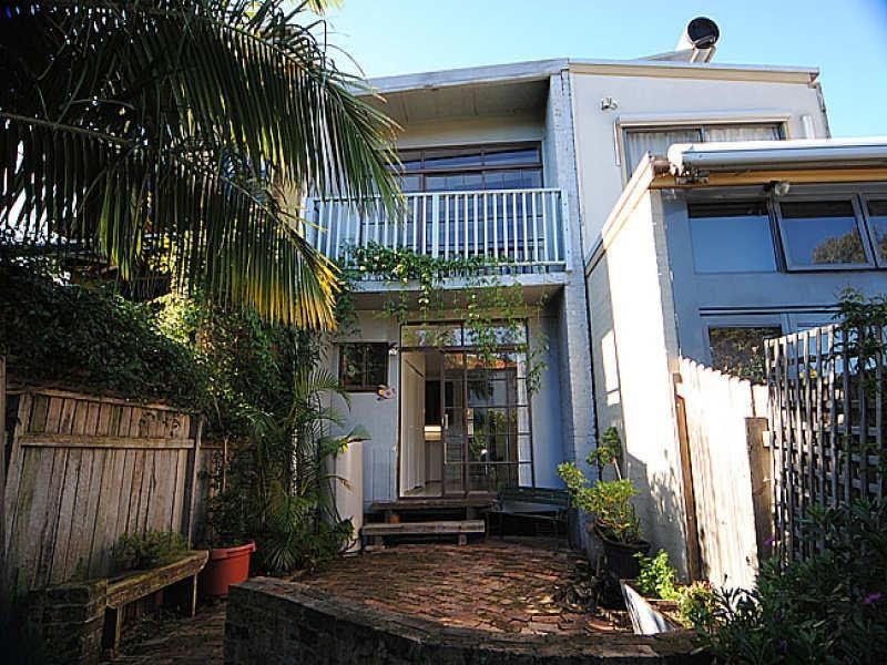 16 Young Street, Annandale NSW 2038