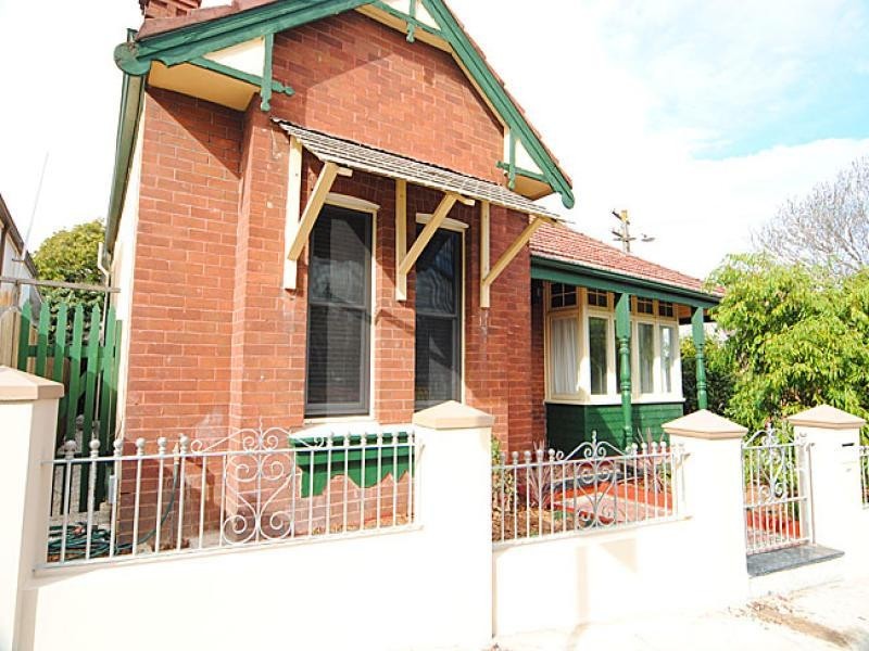 1 Albert Street, Petersham NSW 2049