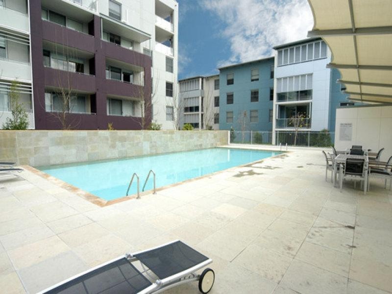 306/8 Shoreline Drive, Rhodes NSW 2138
