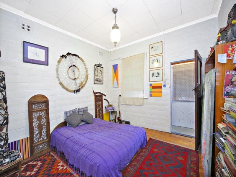 89 Warren Rd, Marrickville NSW 2204