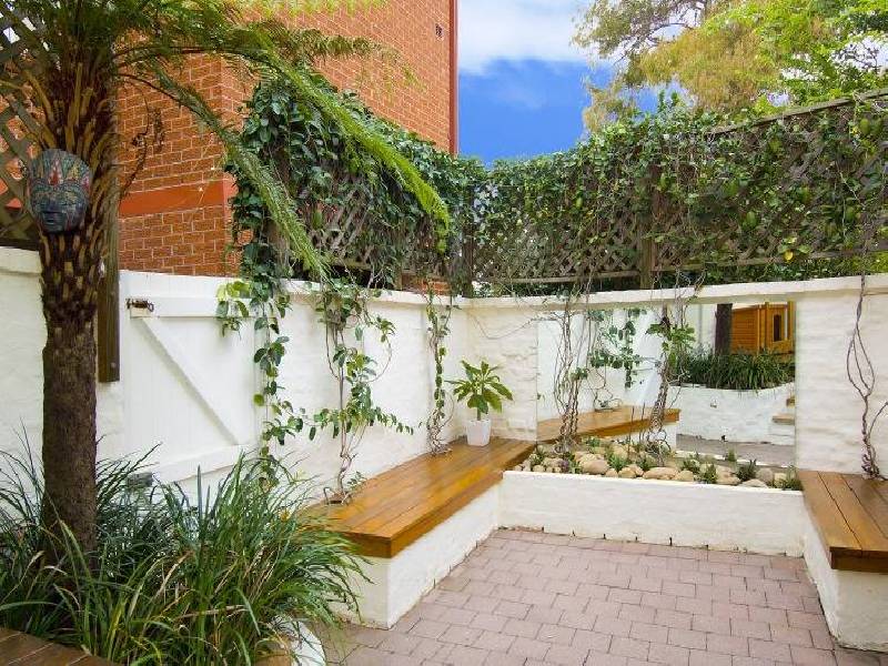 Rowntree Street, Birchgrove NSW 2041