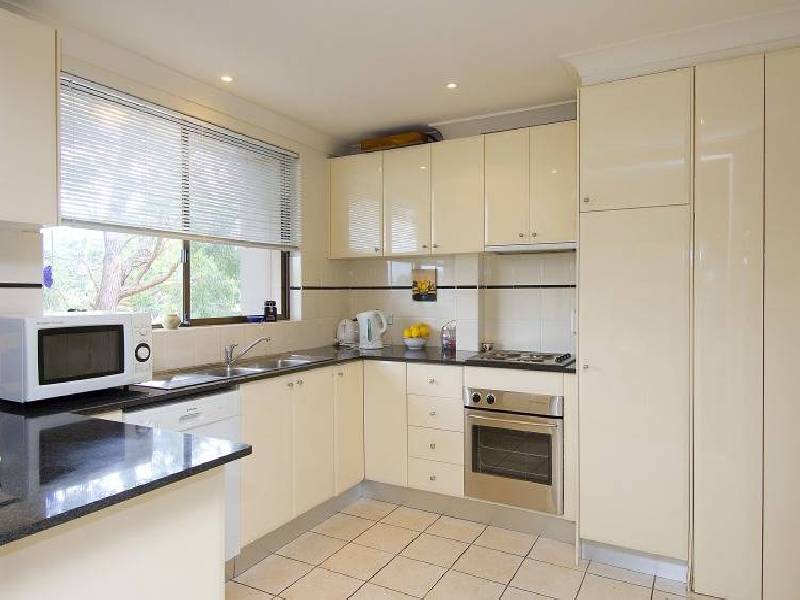 Montrose Road, Abbotsford NSW 2046