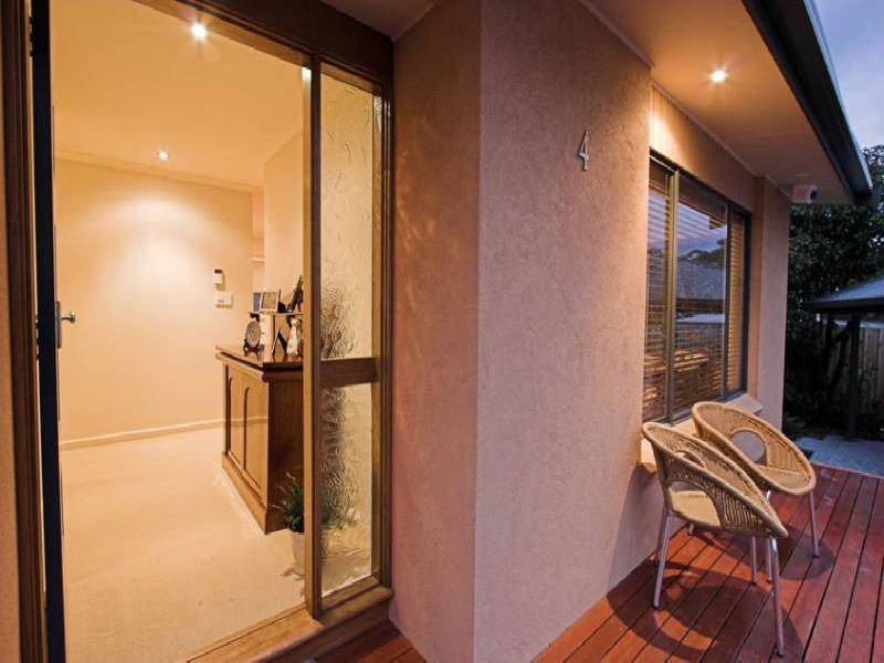 OLINDA GROVE, Mount Nelson TAS 7007