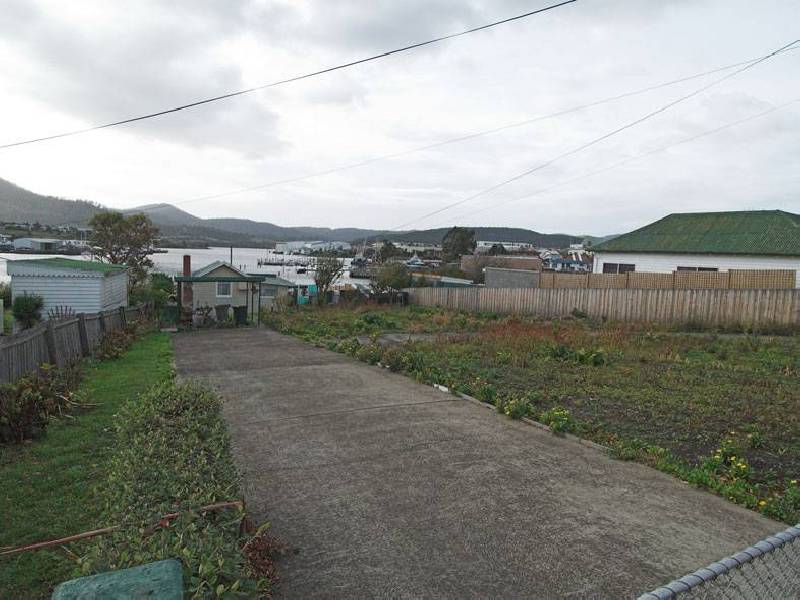 GEPP PARADE, Derwent Park TAS 7009