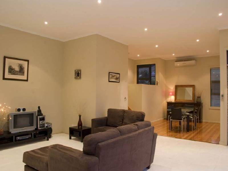 HUON HIGHWAY, Huonville TAS 7109