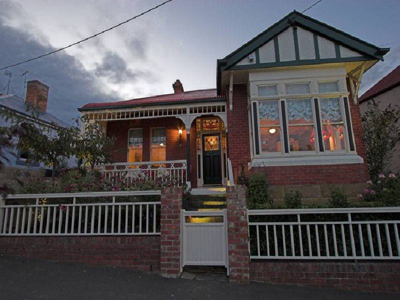WARWICK STREET, West Hobart TAS 7000