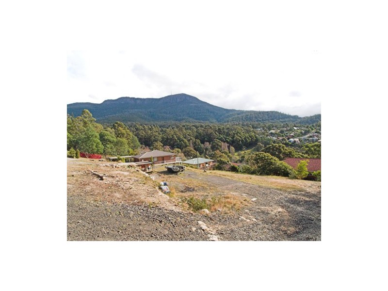 STRICKLAND AVENUE, South Hobart TAS 7004