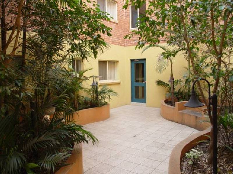 Marlene Crescent, Greenacre NSW 2190