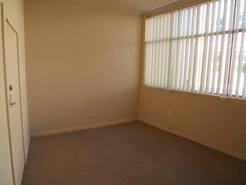 QUADRANT MALL, Launceston TAS 7250