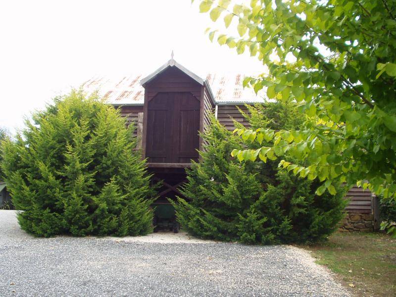 MERSEY HILL ROAD, Mole Creek TAS 7304