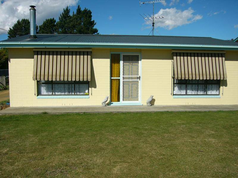Main Rd, Kempton TAS 7030