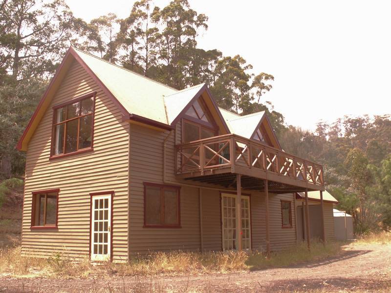 Cawthorns Road, Wattle Grove TAS 7109