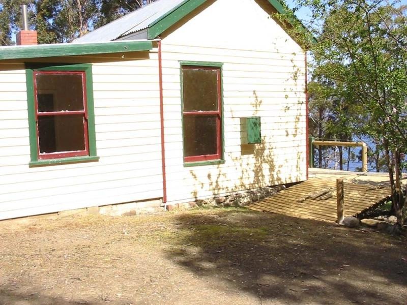 Cygnet Coast Road, Petcheys Bay TAS 7109