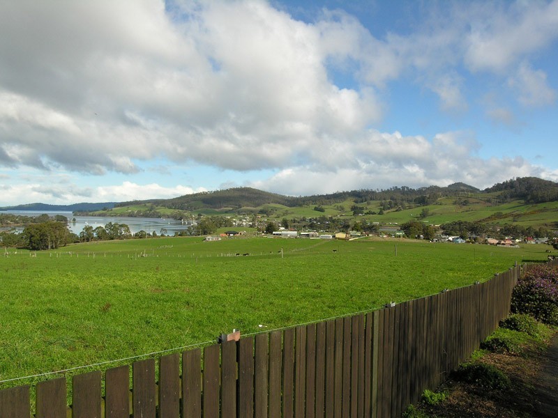 Solly Court, Cygnet TAS 7112