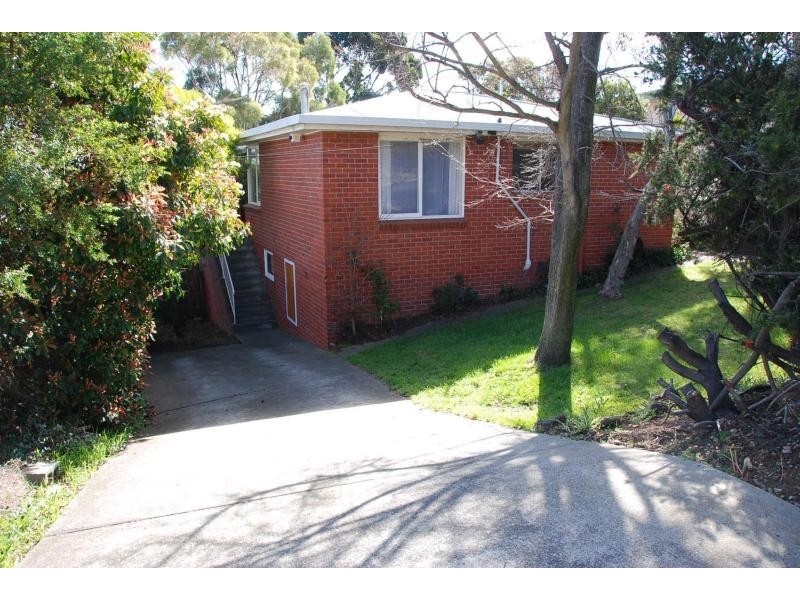 Springfield Avenue, West Moonah TAS 7009
