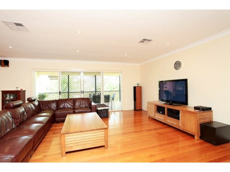 11 Rolls Royce Court, Joyner QLD 4500