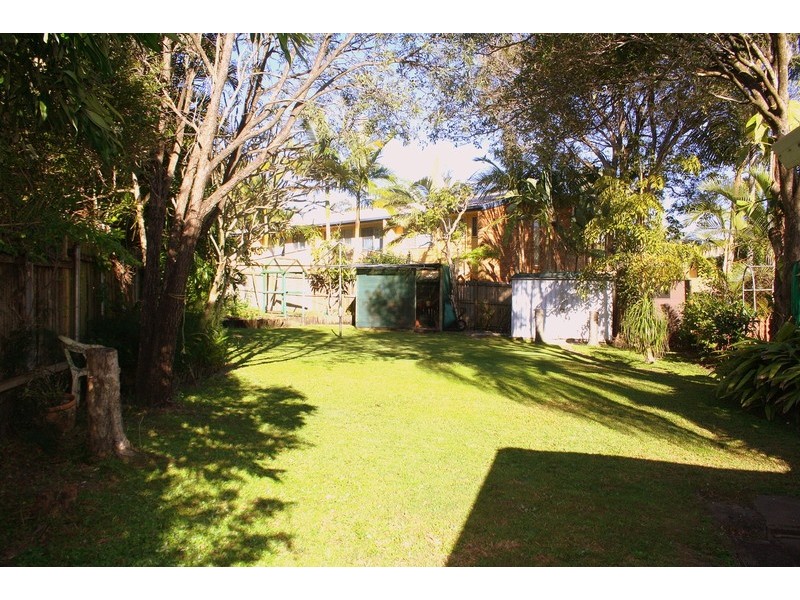 25 Laurinda Crescent, Springwood QLD 4127