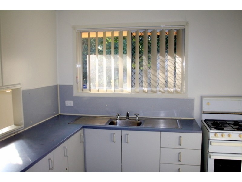 16 Deborah Ct, Slacks Creek QLD 4127