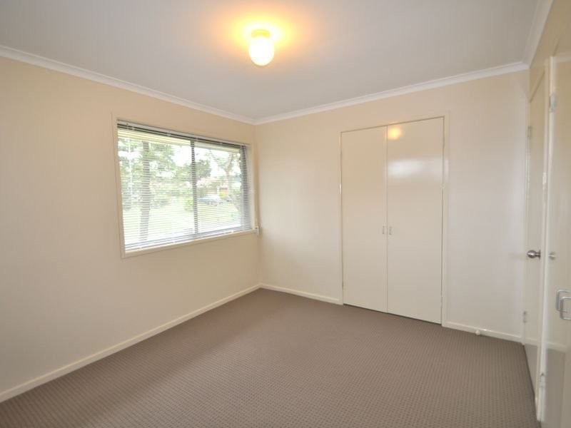 11 ANCHUSA STREET, Kingston QLD 4114