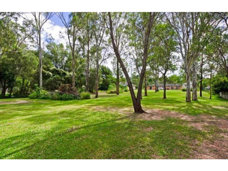 28  Parkway Road, Daisy Hill QLD 4127