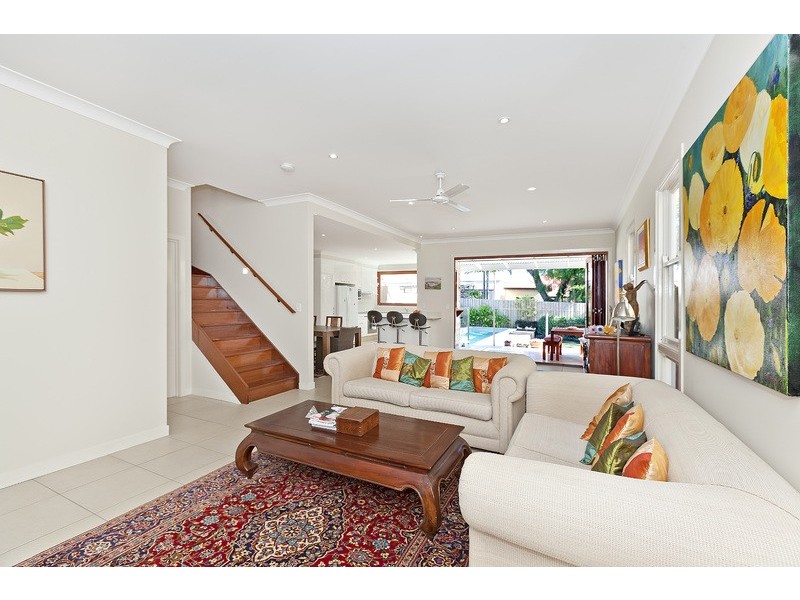 20 Heidelberg Street, East Brisbane QLD 4169