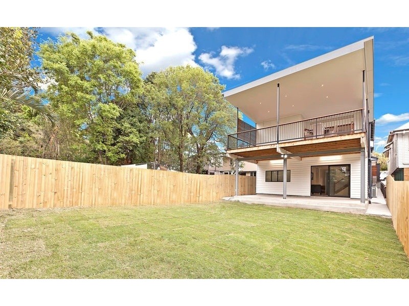 19 Burlington Street, East Brisbane QLD 4169