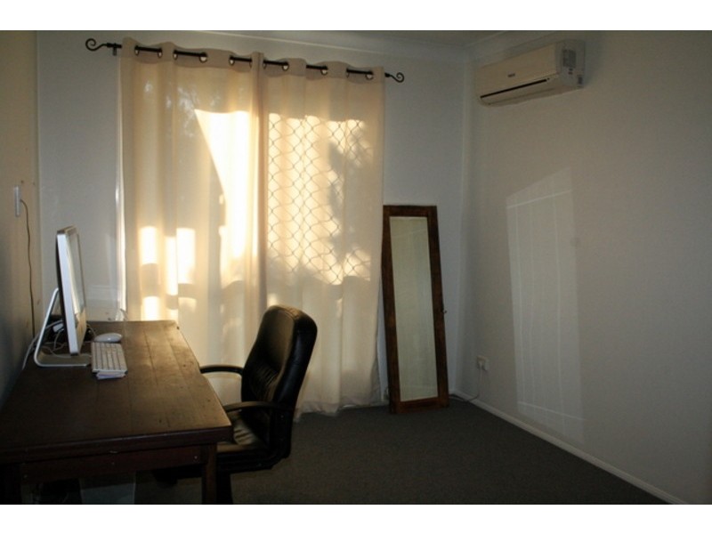 2 Salwood Place, Beenleigh QLD 4207