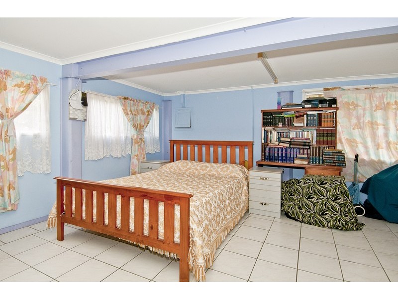 7 College Street, Loganlea QLD 4131
